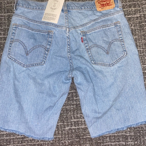Levi’s jean shorts - Picture 2 of 10
